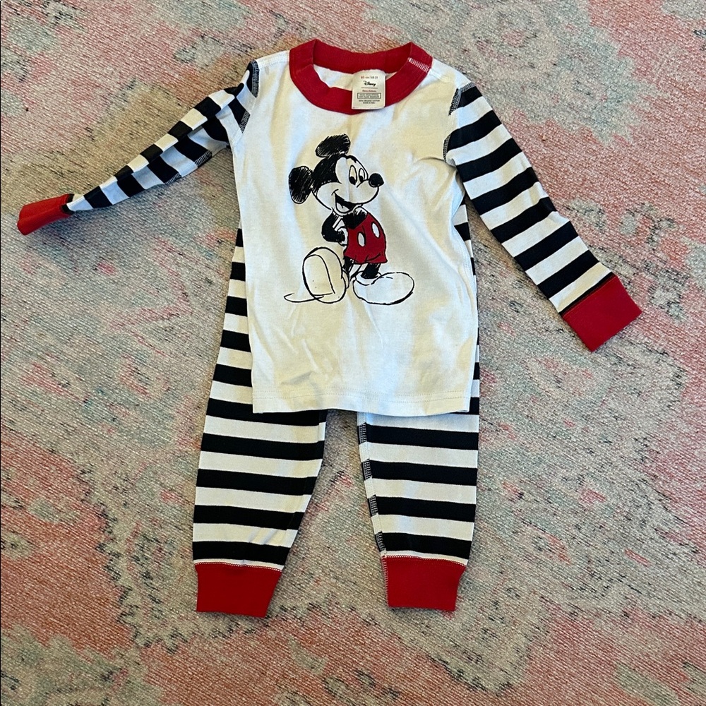 Hanna Andersson Mickey Mouse Pajama Set - Black, White, Red